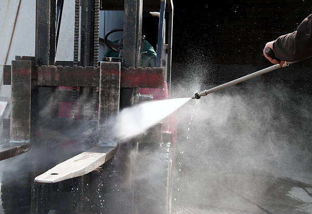Best Driveway Pressure Washing  in Poynette, WI